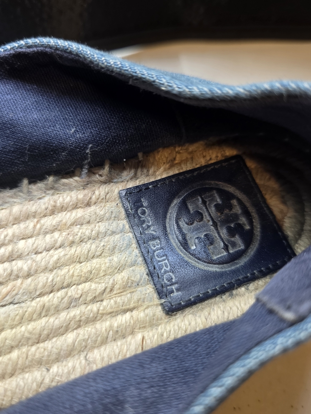 Tory Burch Benton Slip-On Platform Espadrilles in denim logo-embroidered Sz7 - Picture 5 of 7
